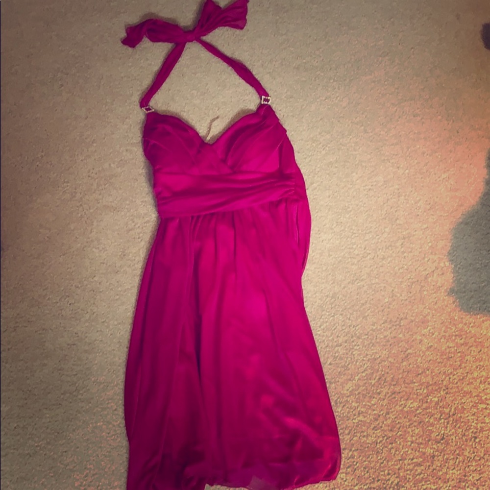 Perfect homecoming, prom or bridesmaid dress!